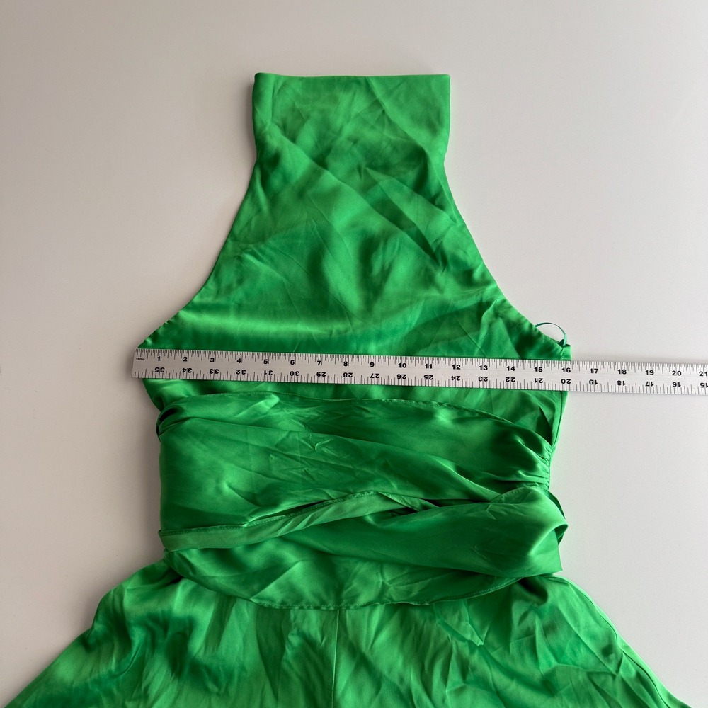 Petal & Pup NWT Odilia Tie Waist‎ Sleeveless Funnelneck Kelly Green Romper M - Picture 12 of 13